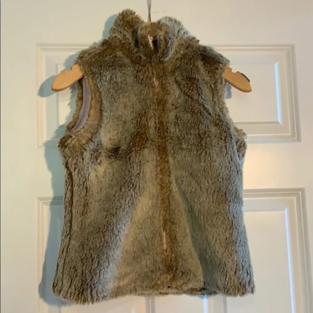 Girls Vest - Picture 2 of 3